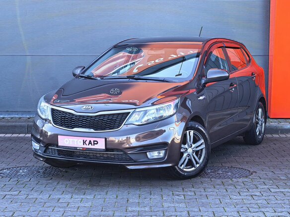 2016 Kia Rio III Рестайлинг, коричневый, 929000 рублей
