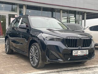 2026 BMW X1 Long 25Li xDrive III (U11/U12), чёрный, 5650000 рублей, вид 4