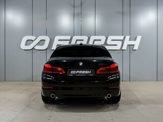 2018 BMW 5 серии 520d xDrive VII (G30/G31/G38), чёрный, 3049000 рублей, вид 4