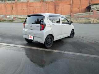 2018 Daihatsu Mira e:S II, белый, 650000 рублей, вид 3
