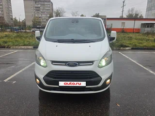 2017 Ford Tourneo Custom LWB I Рестайлинг, белый, 2350000 рублей, вид 2