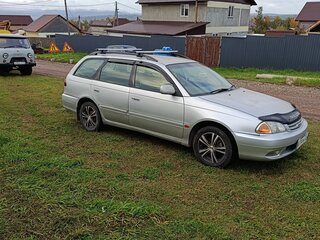 2000 Toyota Caldina II Рестайлинг, серебристый, 470000 рублей, вид 3