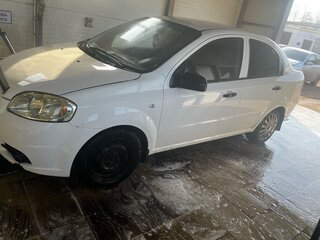 2008 Chevrolet Aveo I Рестайлинг, белый, 355000 рублей, вид 2