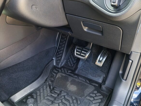 2017 Volkswagen Golf Alltrack VII, чёрный, 1920000 рублей - вид 11