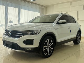 2021 Volkswagen T-Roc I (China Market), белый, 1707000 рублей, вид 3