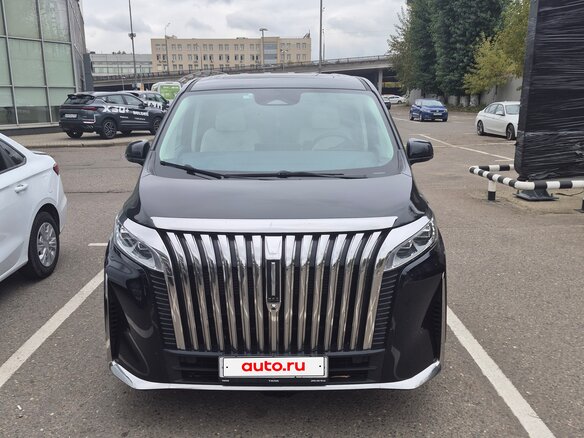 2024 Wey 80 Premium 37.96 kWh, зелёный, 4900000 рублей