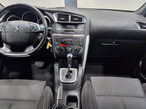 2013 Citroen DS4, белый, 890000 рублей - вид 15