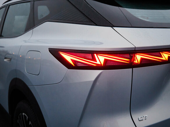 2025 Omoda C7, серебристый, 2939000 рублей - вид 21