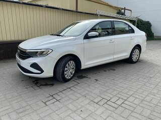 2021 Volkswagen Polo VI, белый, 1250000 рублей, вид 2