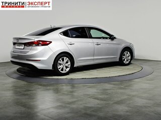 2017 Hyundai Elantra VI (AD), серебристый, 1347000 рублей, вид 5