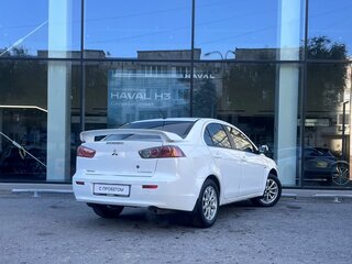2013 Mitsubishi Lancer X Рестайлинг, белый, 813000 рублей, вид 5