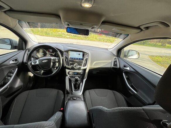 2011 Ford Focus III, серебристый, 800000 рублей - вид 9