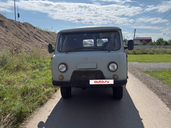 2003 УАЗ 3962, белый, 250000 рублей