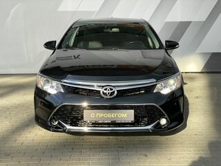 2016 Toyota Camry VII (XV50) Рестайлинг, серый, 2099000 рублей, вид 2
