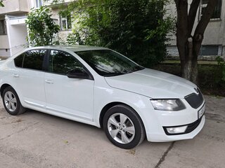 2016 Skoda Octavia III (A7), белый, 1300000 рублей, вид 4