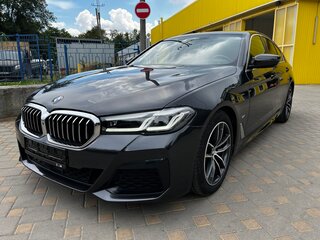 2023 BMW 5 серии 520i VII (G30/G31/G38) Рестайлинг, чёрный, 5650000 рублей, вид 3