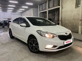 2014 Kia Cerato III, белый, 900000 рублей, вид 5