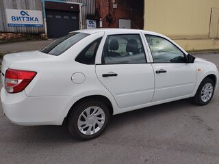 2015 Lada (ВАЗ) Granta I, белый, 550000 рублей, вид 3