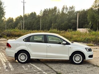 2013 Volkswagen Polo V, белый, 550000 рублей, вид 2