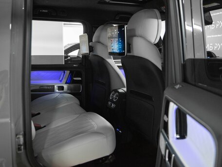 2026 Mercedes-Benz G-Класс AMG 63 AMG II (W465) Рестайлинг, серый, 32956000 рублей, вид 3