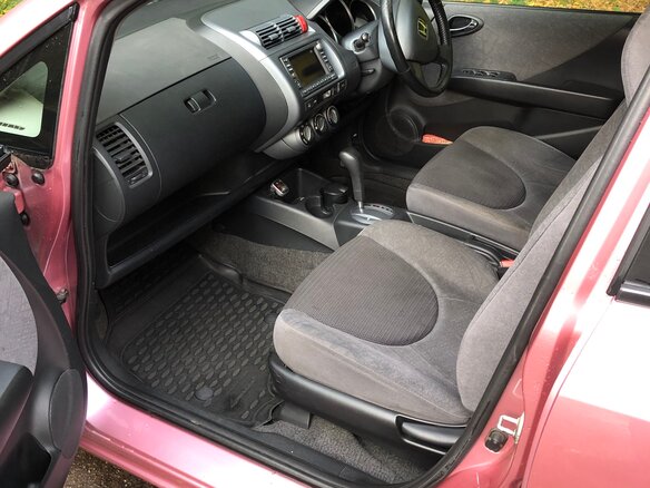 2002 Honda Fit I, розовый, 360000 рублей - вид 13