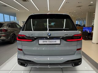 2026 BMW X7 40d I (G07) Рестайлинг, серый, 17990000 рублей, вид 5