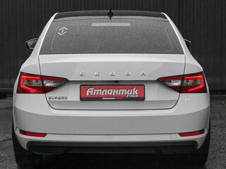 2021 Skoda Superb III Рестайлинг, белый, 2570000 рублей, вид 5