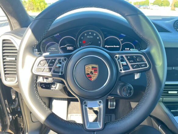 2019 Porsche Cayenne Turbo III, чёрный - вид 15