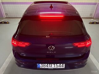 2022 Volkswagen Golf VIII, синий, 2050000 рублей, вид 3