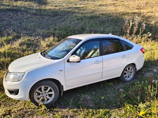 2014 Lada (ВАЗ) Granta I, белый, 400000 рублей, вид 3