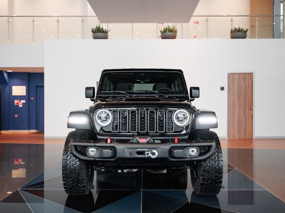 2026 Jeep Wrangler IV (JL) Рестайлинг, чёрный, 9200000 рублей - вид 2