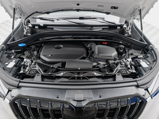 2026 BMW X1 Long 25Li xDrive III (U11/U12), белый, 5850000 рублей, вид 4