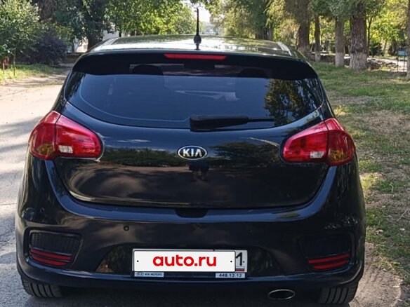 2015 Kia Ceed II Рестайлинг, чёрный, 1350000 рублей - вид 2