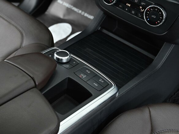 2014 Mercedes-Benz GL-Класс 400 II (X166), коричневый, 2545000 рублей - вид 8