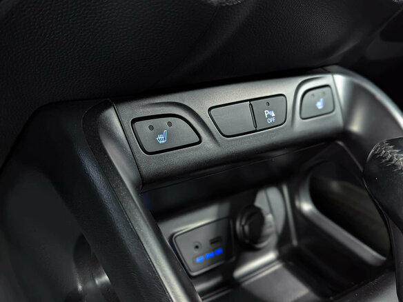 2014 Hyundai ix35 I Рестайлинг, серебристый, 1490000 рублей - вид 25