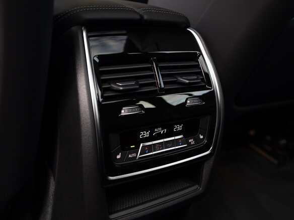 2025 BMW X5 30d IV (G05/G18) Рестайлинг, синий, 13800000 рублей - вид 30