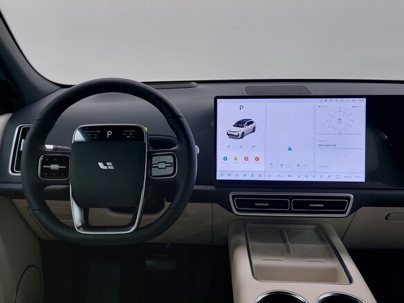 2026 Li Auto (Lixiang) L7 52.3 kWh I Рестайлинг, чёрный, 10690000 рублей - вид 14