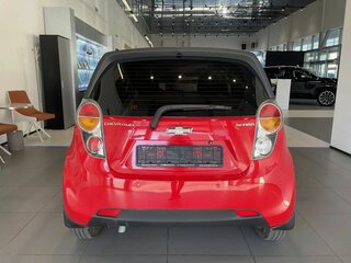 2011 Chevrolet Spark III, красный, 499000 рублей, вид 5
