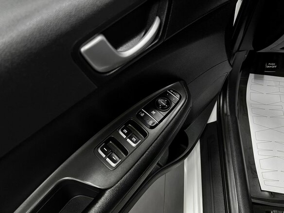 2017 Kia Optima IV, белый, 1740000 рублей - вид 19