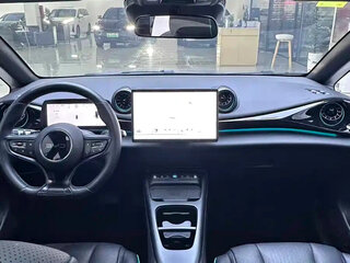 2025 BYD Dolphin 45.12 kWh I Рестайлинг, синий, 1642010 рублей, вид 5