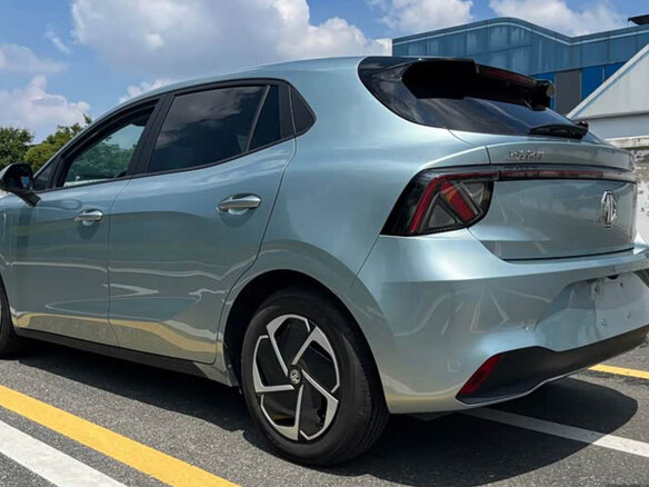 2026 MG 4 EV 42.8 kWh II, голубой, 2030000 рублей - вид 3