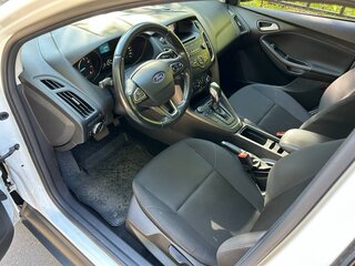 2018 Ford Focus III Рестайлинг, белый, 1100000 рублей, вид 5