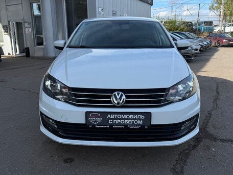 2018 Volkswagen Polo V Рестайлинг, белый, 1240000 рублей, вид 3