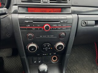 2005 Mazda 3 I (BK), красный, 260000 рублей, вид 5