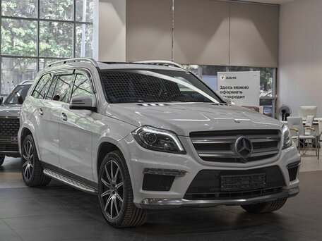 2014 Mercedes-Benz GL-Класс 400 II (X166), белый, 3199000 рублей, вид 1