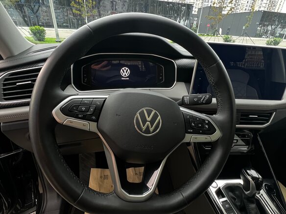 2023 Volkswagen Tayron I Рестайлинг, коричневый, 2960000 рублей - вид 8