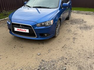 2011 Mitsubishi Lancer X Рестайлинг, синий, 850000 рублей, вид 2