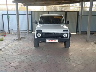 1994 Lada (ВАЗ) 2121 (4x4) I Рестайлинг, белый, 165000 рублей, вид 1