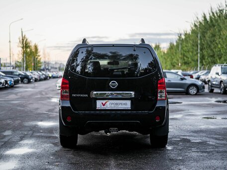 2010 Nissan Pathfinder III Рестайлинг, чёрный, 1399000 рублей, вид 4