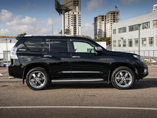 2011 Toyota Land Cruiser Prado 150 Series, чёрный, 2648000 рублей, вид 4